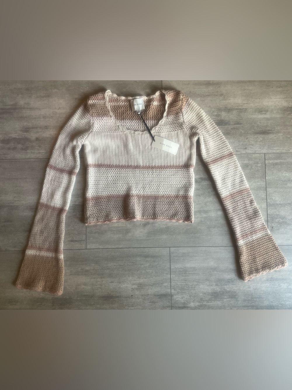 NWT Pink Rose Crochet Bell Sleeve Cropped Sweater Boho Knit - Size M